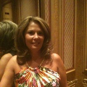 Meet your Posher, Genia